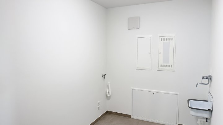 Großzügige Neubauwohnung mit Balkon und 2 Stellplätzen in zentraler Lage von Siersburg zu vermieten
