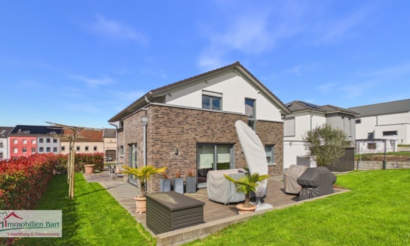 GRENZE LUXEMBURG: MODERNES WOHNHAUS / 4 SCHLAFZ. /GARTEN / DOPPELGARAGE