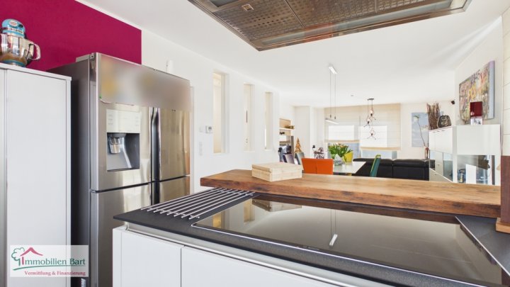 GRENZE LUXEMBURG: MODERNES WOHNHAUS / 4 SCHLAFZ. /GARTEN / DOPPELGARAGE
