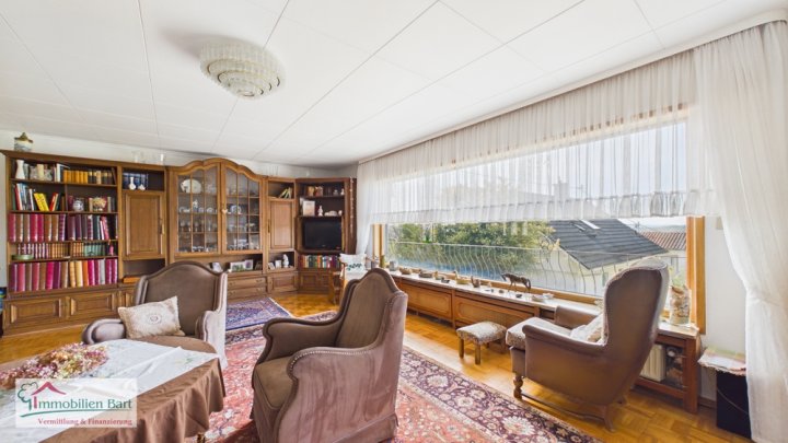 GRENZE L-SCHENGEN: SEHR GEPFLEGTER BUNGALOW (4 SCHLAFZIMMER) IN TOP-WOHNLAGE!