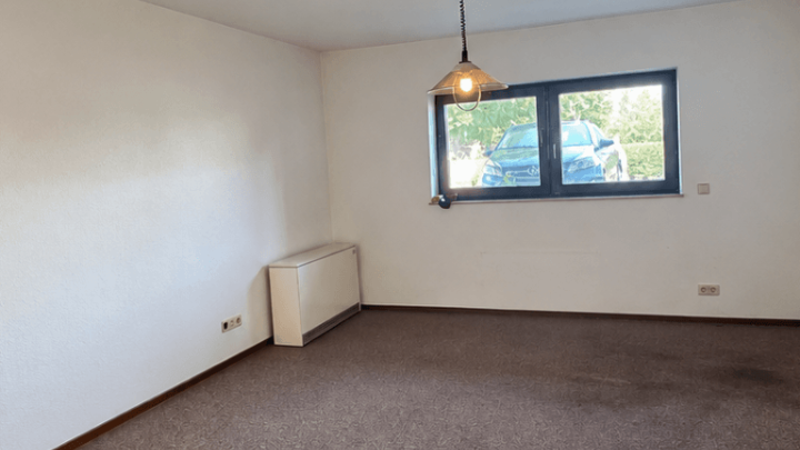 Rund 8,3 % Bruttorendite möglich: 1-Zimmer-Wohnung in Überherrn