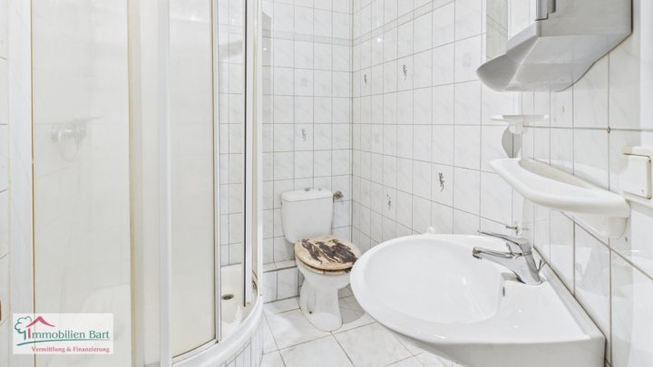 HANDWERKERHAUS IN GRENZNÄHE LUXEMBURG: 3 WOHNUNGEN MÖGLICH!