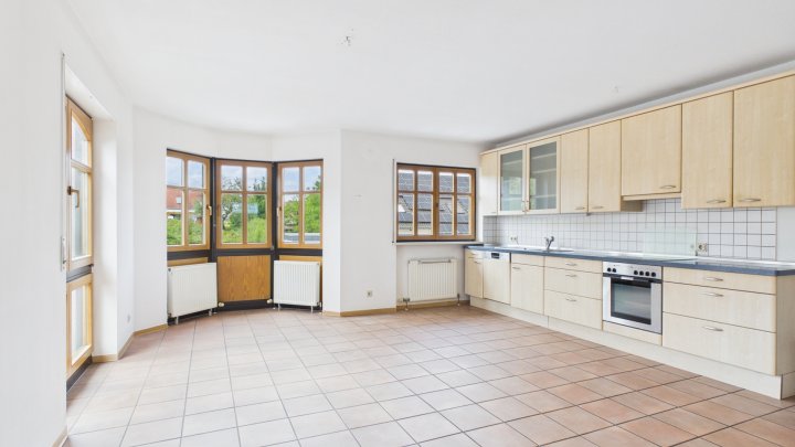 Gepflegtes Mehrfamilienhaus mit 3 Wohneinheiten in guter Wohnlage von Püttlingen zu verkaufen