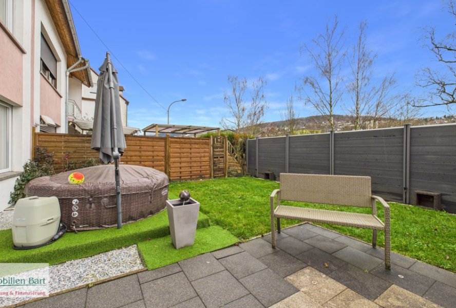 Terrasse und Garten