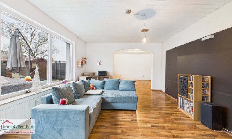 MERZIG: STADTNAHE DUPLEX-WOHNUNG MIT GARTEN UND 3 SCHLAFZIMMERN!