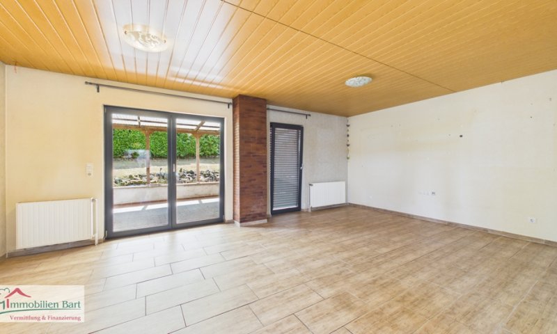 LOSHEIM-OT: GEMÜTLICHES WOHNHAUS IN RUHIGER LAGE MIT EINEM GROßEN GARTEN