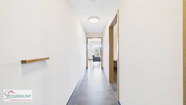 GRENZE L-REMICH: SOFORT VERFÜGBAR! EXKLUSIVE WOHNUNG MIT TERRASSE, GARAGE UND KLEINEM GARTEN!