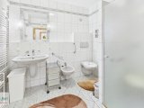 Bad mit bodentiefer Dusche