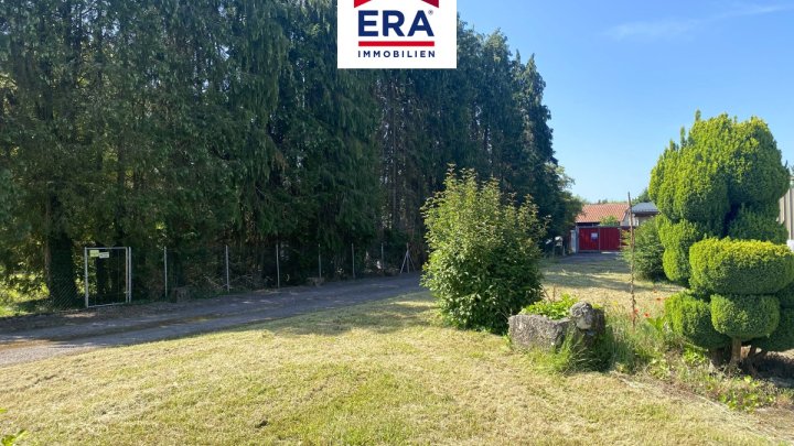 OHNE VERMITTLUNGSGEBÜHREN !! IDYLLISCHES EINFAMILIENHAUS, VARSBERG/FR, NÄHE ÜBERHERRN