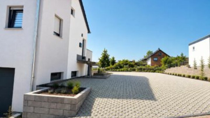 Zweifamilienhaus in Saarfels