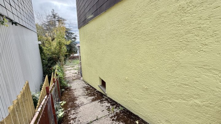Wohnhaus mit Garten und Terrasse  in zentrumsnaher Lage von Elversberg