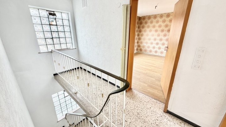 Wohnhaus mit Garten und Terrasse  in zentrumsnaher Lage von Elversberg