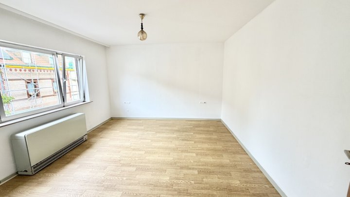 Wohnhaus mit Garten und Terrasse  in zentrumsnaher Lage von Elversberg