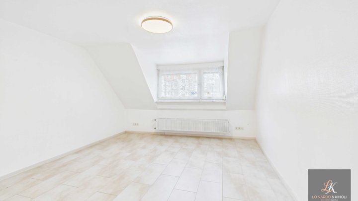 Penthouse-Maisonette mit großzügiger Dachterrasse in Alt-Saarbrücken