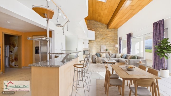 GRENZNÄHE: 3 SCHLAFZIMMER / 2 BÄDER / GARAGE / TERRASSE / BALKON MIT EINZIGARTIGER FERNSICHT!
