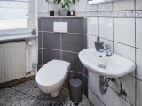 Ga_êste WC