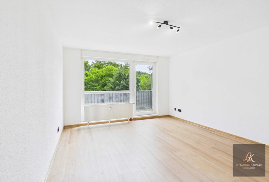 Wohn-/Schlafzimmer