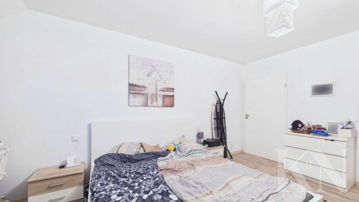 Freistehendes Einfamilienhaus mit Entwicklungspotenzial in Bischmisheim