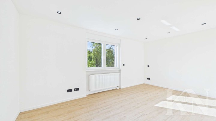 Einziehen & wohlfühlen – Sanierte Doppelhaushälfte mit Garten in Saarbrücken-Güdingen