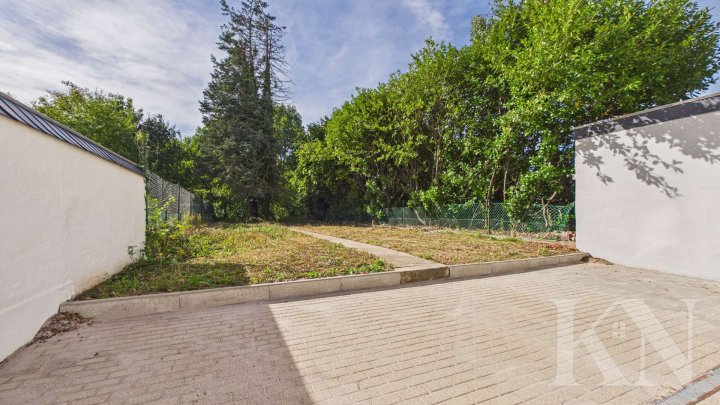 Einziehen & wohlfühlen – Sanierte Doppelhaushälfte mit Garten in Saarbrücken-Güdingen