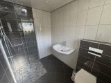 Badezimmer (Wohnung 2)