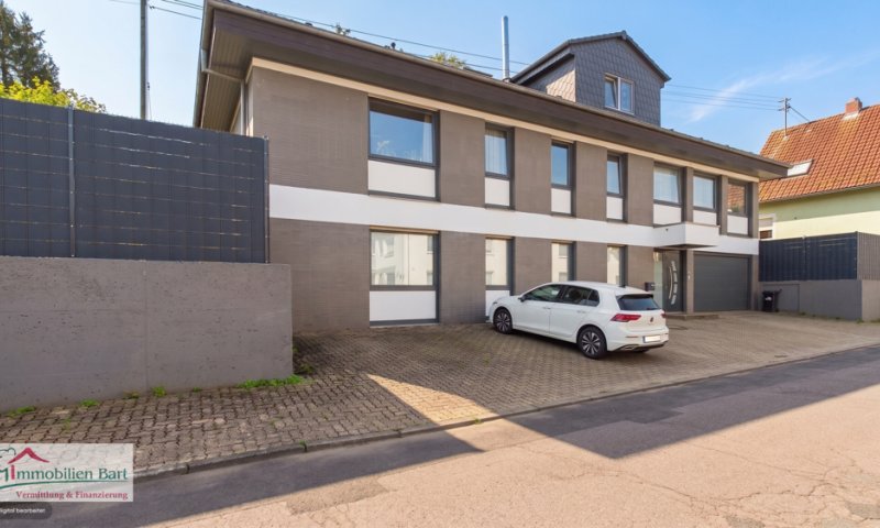 GRENZNÄHE LUXEMBURG! GROßZÜGIGES MEHRFAMILIENHAUS MIT PRAXIS U. VIEL RAUM - GEEIGNET FÜR FAMILIEN!
