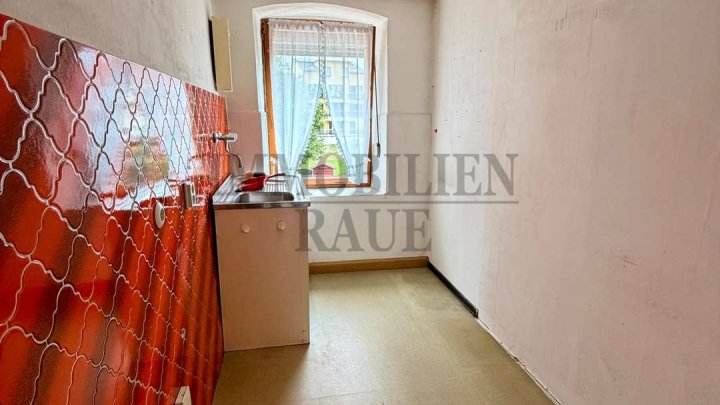 GROSSZÜGIGES 1- BIS 2-FAMILIENHAUS MIT EBENEM GRUNDSTÜCK IN ST. INGBERT - SOFORT FREI