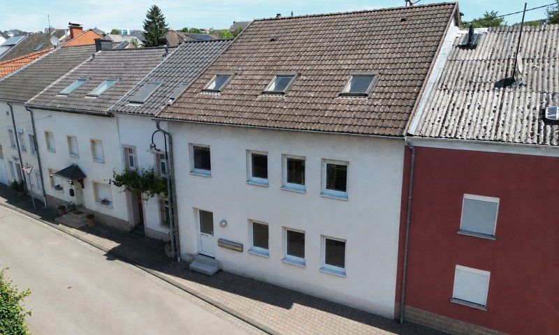 Dreifamilienhaus nahe Luxemburg – ca. 7% Bruttorendite möglich