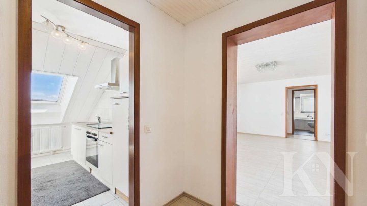 Wohnen mit Ausblick – 2-Zimmer-Wohnung mit Loggia in Saarbrücken zur Miete!