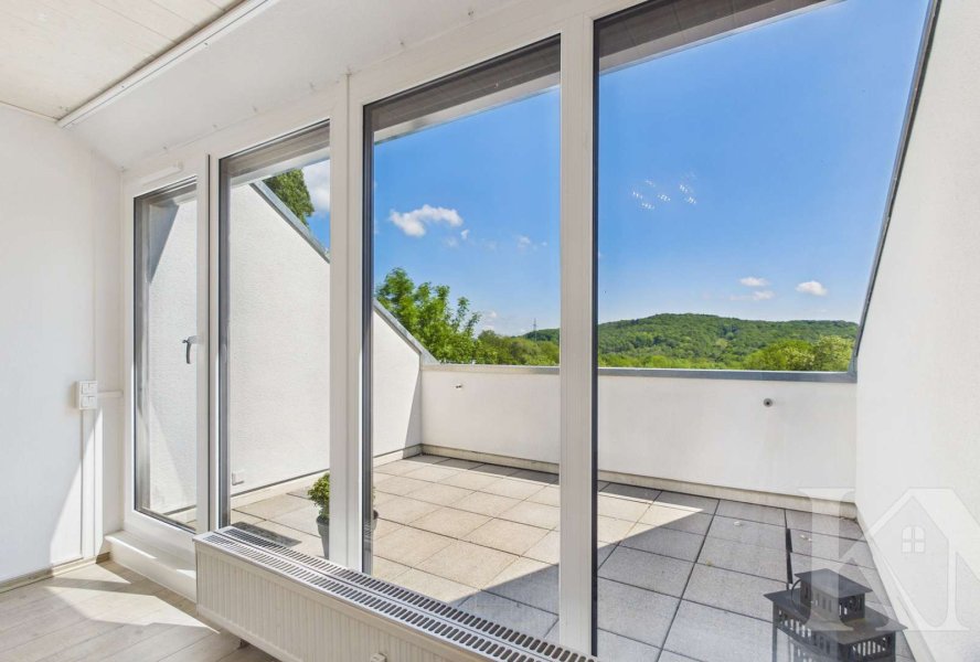 Wohnzimmer / Loggia