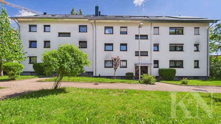 Wohnen mit Ausblick – 2-Zimmer-Wohnung mit Loggia in Saarbrücken zur Miete!