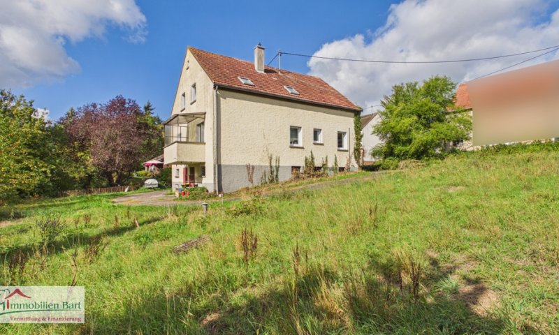 MERZIG - OT: FREISTEHENDES WOHNHAUS MIT WEITBLICK