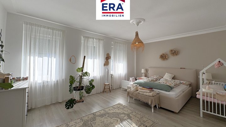 EINFAMILIENHAUS/ STADTHAUS MIT GARTEN, ZENTRAL IN PÜTTLINGEN