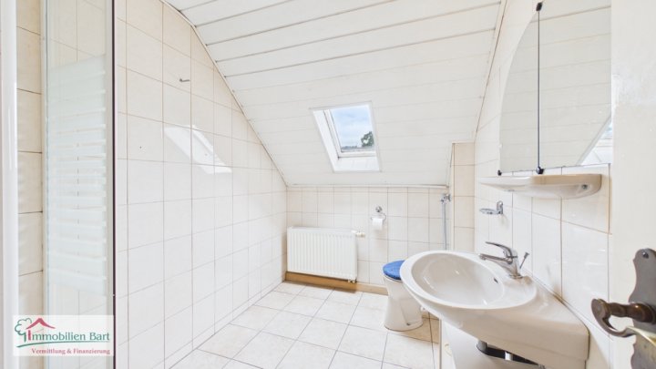 NATUR PUR! WOHNHAUS MIT 2 WOHNUNGEN IN FREUDENBURG!