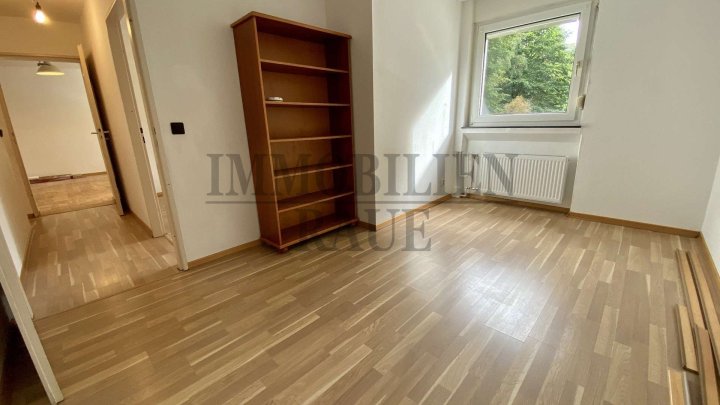 GROSSE 4 ZKB EIGENTUMSWOHNUNG MIT SÜD-WEST BALKON UND GARAGE IN DUDWEILER-SÜD - GUT VERMIETET