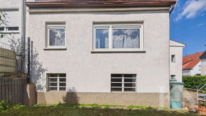 Familienfreundliches Einfamilienhaus mit Garten und zwei Außenbereichen in Riegelsberg!