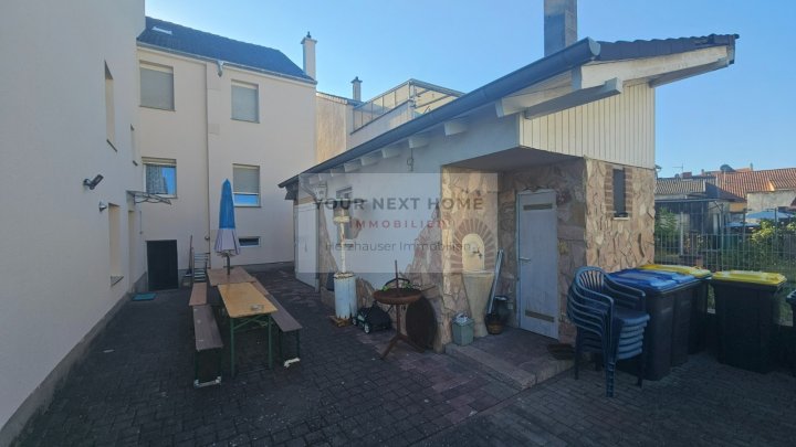 Kernsaniertes Mehrfamilienhaus in ruhiger Spielstraße von Völklingen zu verkaufen.