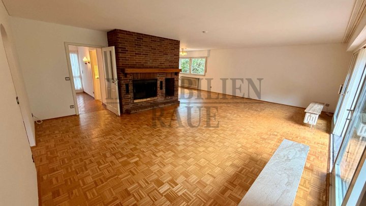 EIN ZUHAUSE FÜR DIE FAMILIE – FREISTEHENDES 1 FAM.-HAUS MIT GARTEN, TERRASSE UND GARAGE IN NEUWEILER