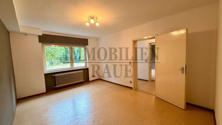 EIN ZUHAUSE FÜR DIE FAMILIE – FREISTEHENDES 1 FAM.-HAUS MIT GARTEN, TERRASSE UND GARAGE IN NEUWEILER