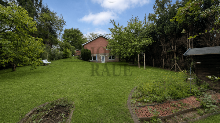 EIN ZUHAUSE FÜR DIE FAMILIE – FREISTEHENDES 1 FAM.-HAUS MIT GARTEN, TERRASSE UND GARAGE IN NEUWEILER