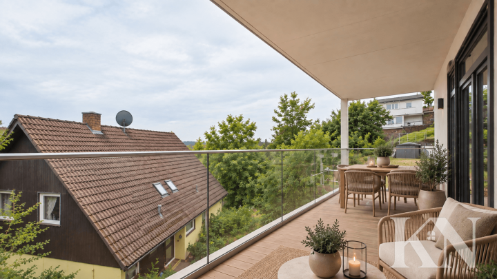 Neubauwohnung mit Balkon in besonderer Hanglage von Spiesen-Elversberg