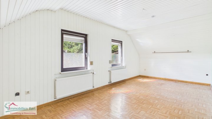 NATUR PUR! WOHNHAUS MIT POTENZIAL IN METTLACH!