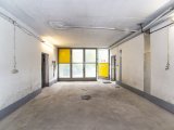 Halle mit Tor im 2. UG