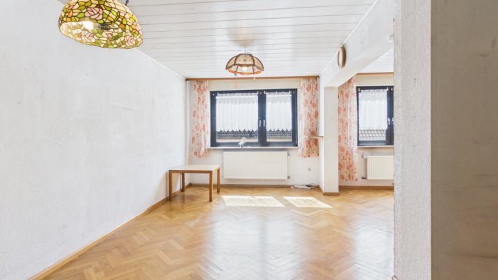 Verwirklichen Sie Ihre Wohnträume – Reihenmittelhaus mit Potenzial