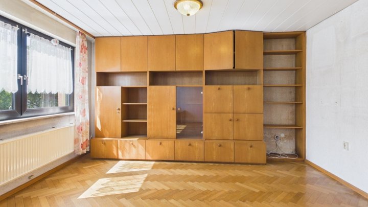 Verwirklichen Sie Ihre Wohnträume – Reihenmittelhaus mit Potenzial