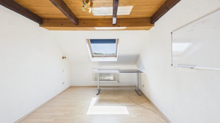 Verwirklichen Sie Ihre Wohnträume – Reihenmittelhaus mit Potenzial