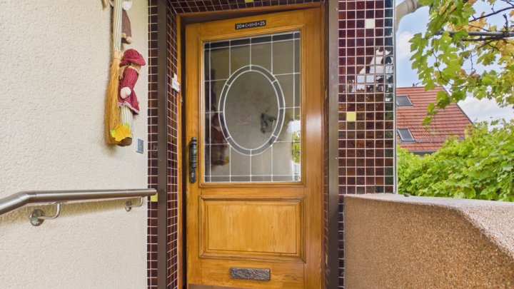 Einfamilienhaus mit viel Platz für Neugestaltung