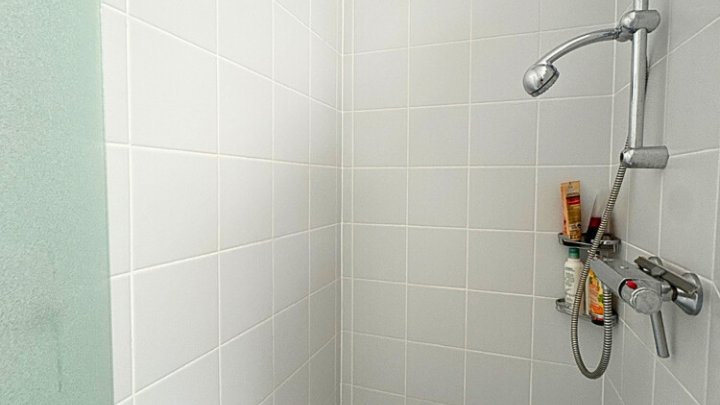 Hochwertig modernisiertes freistehendes Villenanwesen in schöner Lage