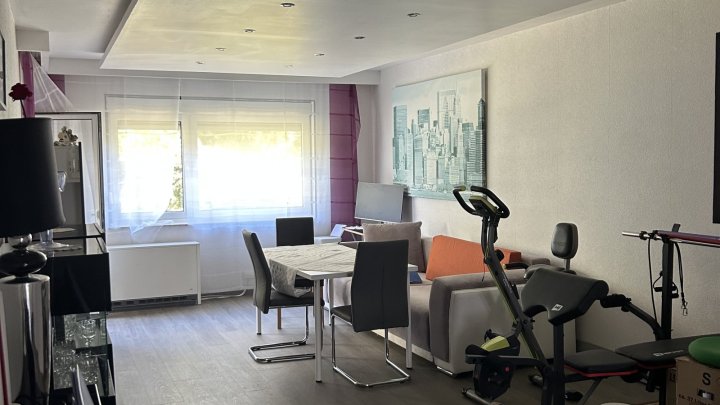  Gepflegte 3 ZKB-Wohnung mit Balkon, Garage und außergewöhnlichem Hobbybereich