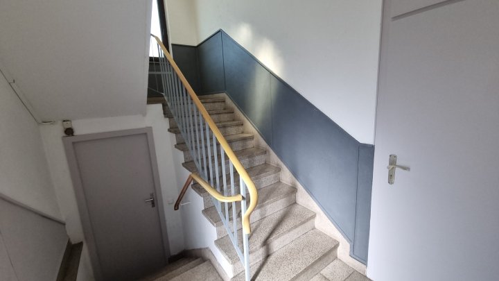 Helle und großzügige Obergeschosswohnung in Klarenthal zu vermieten